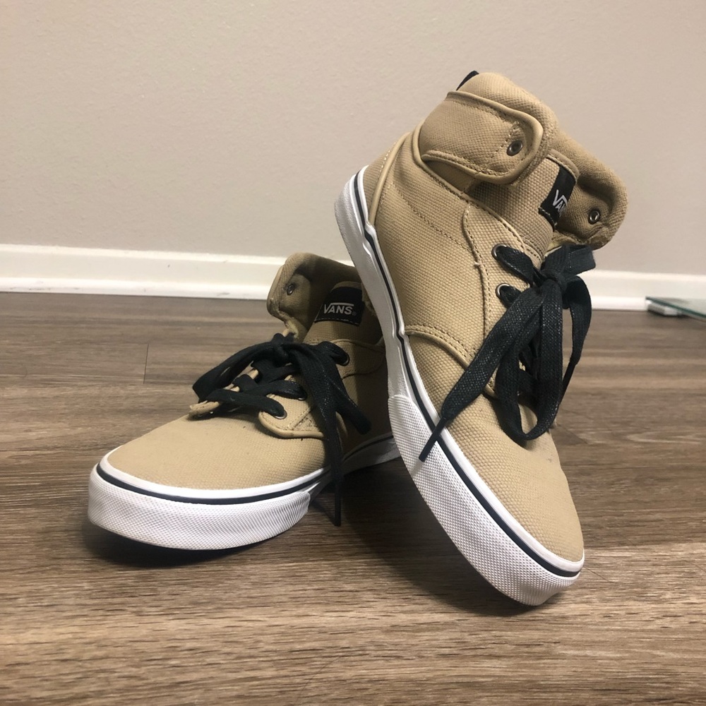 Vans. Tan with Black Shoe Laces